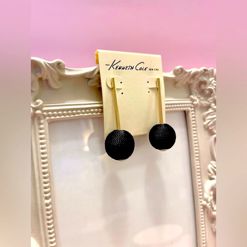 Kenneth Cole Black Stud Earrings Minimalist Design